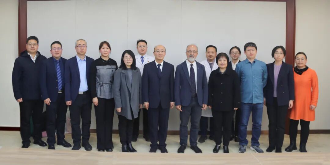 加拿大工程院院士携智能医疗技术项目落地石家庄市人民医院